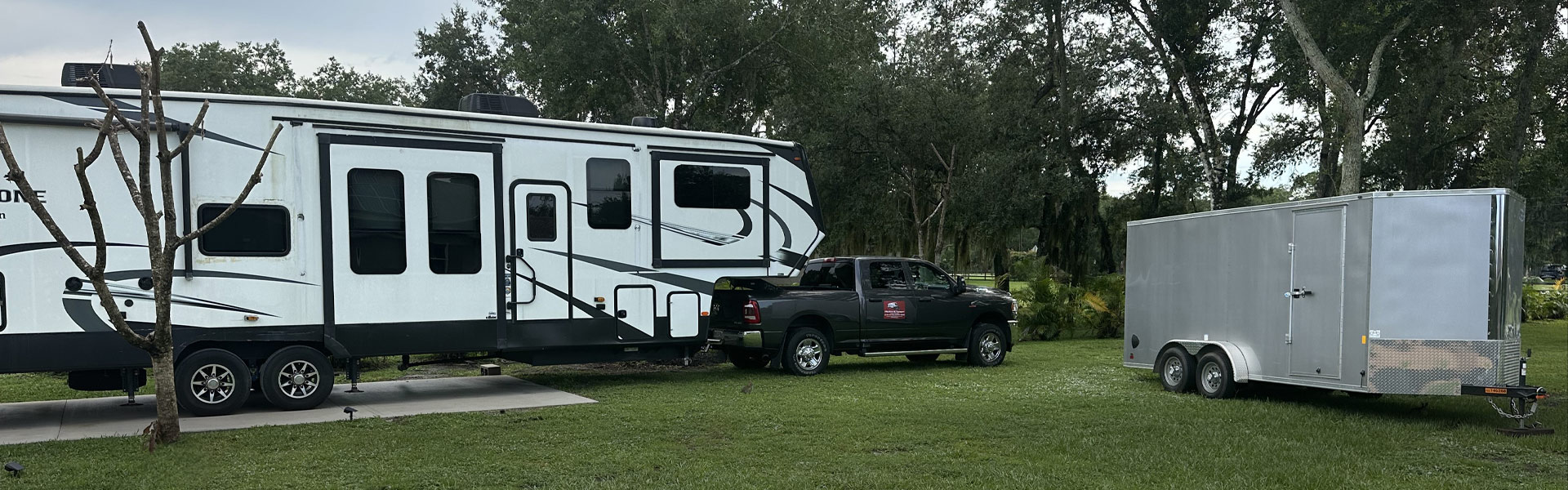 RV & Trailer Moving